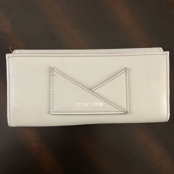 *KENNETH COLE* Seagull Heritage Logo Wallet NWT - Picture 5 of 8